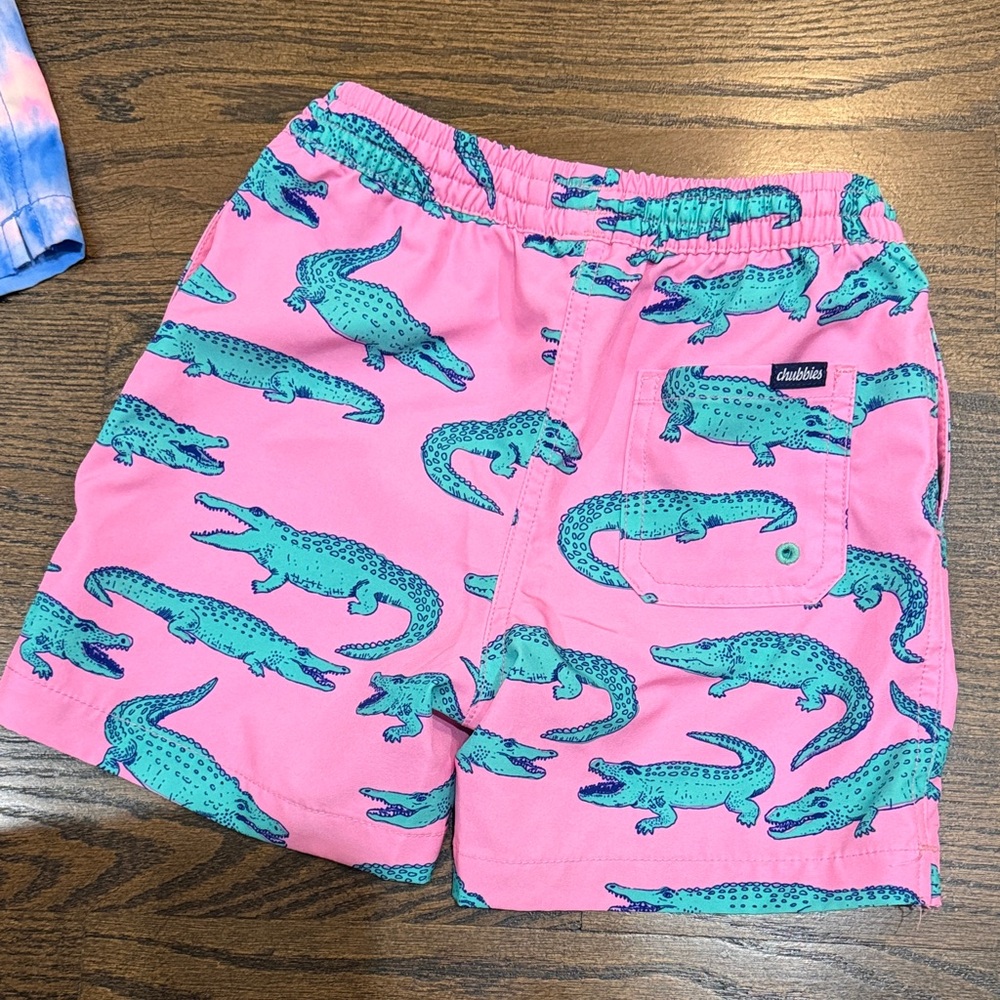Chubbies Kids Pink Shorts with Alligator Print - Picture 4 of 5